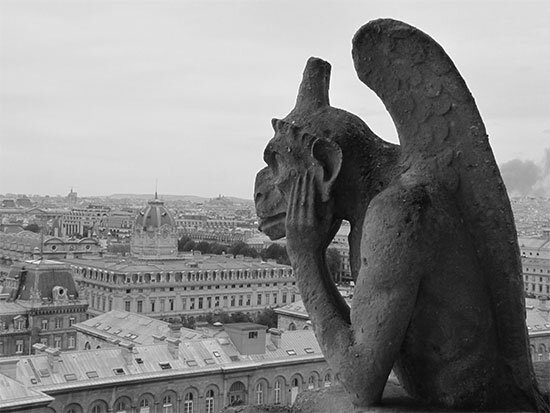 Notre Dame Gargoyle- tartlette